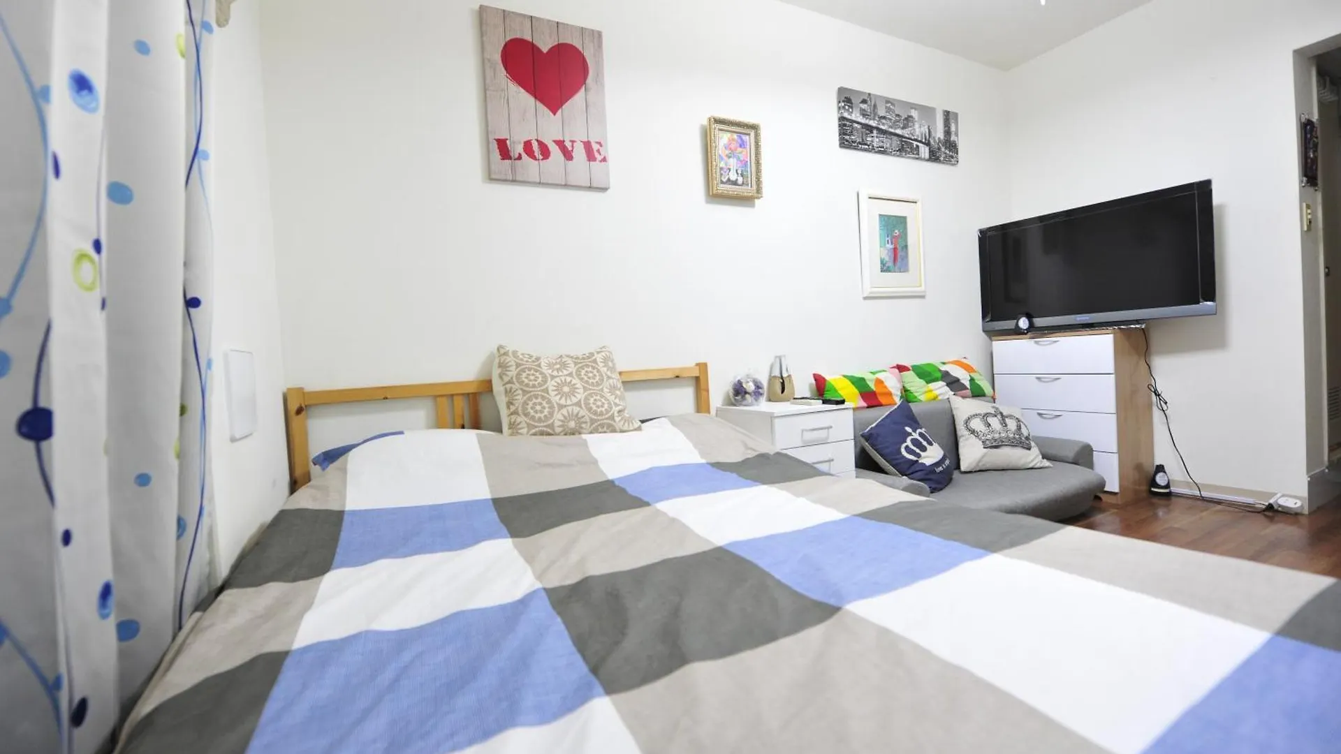 Apartment 新宿中心jr线新大久保徒步3分钟紧邻韩国街免费wi-Fi02 Tokyo
